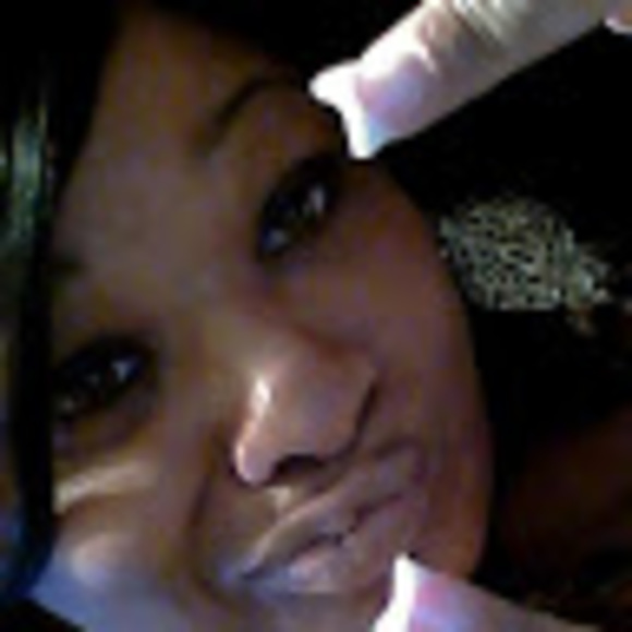 Meet your Posher, Trudie - Picture 1 of 1